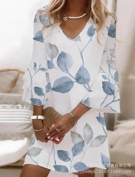 Robe décolleté en V imprimée sur toute la surface m302858