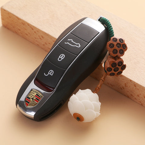 Bodhi lotus car keychain pendant literary, fresh and beautiful small lotus pod pendant m3331259