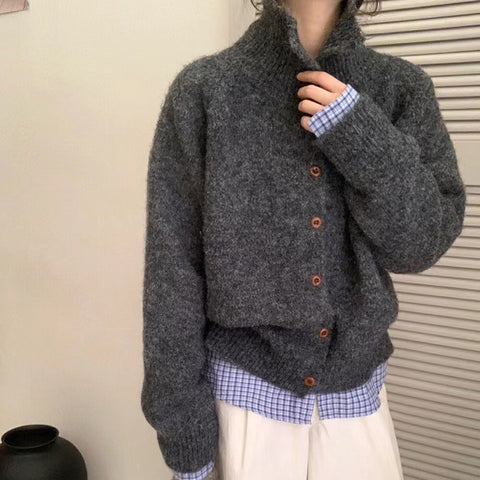 New high-necked wooden buckle long-sleeved plush cardigan jacket for women m302132