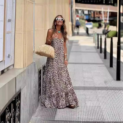 Internet celebrities with leopard print V-neck neck halter sexy suspender dress m301493