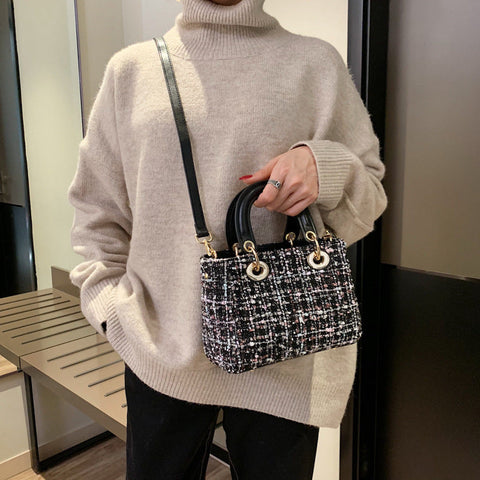 Fashionable hand-held mini dale bag m1915010511